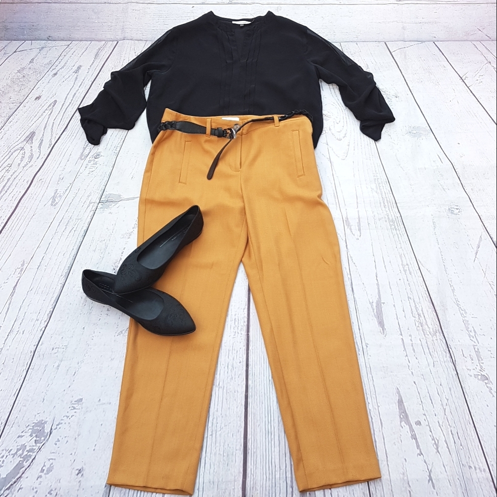 Chico's Woven Tapered Ankle Shorts